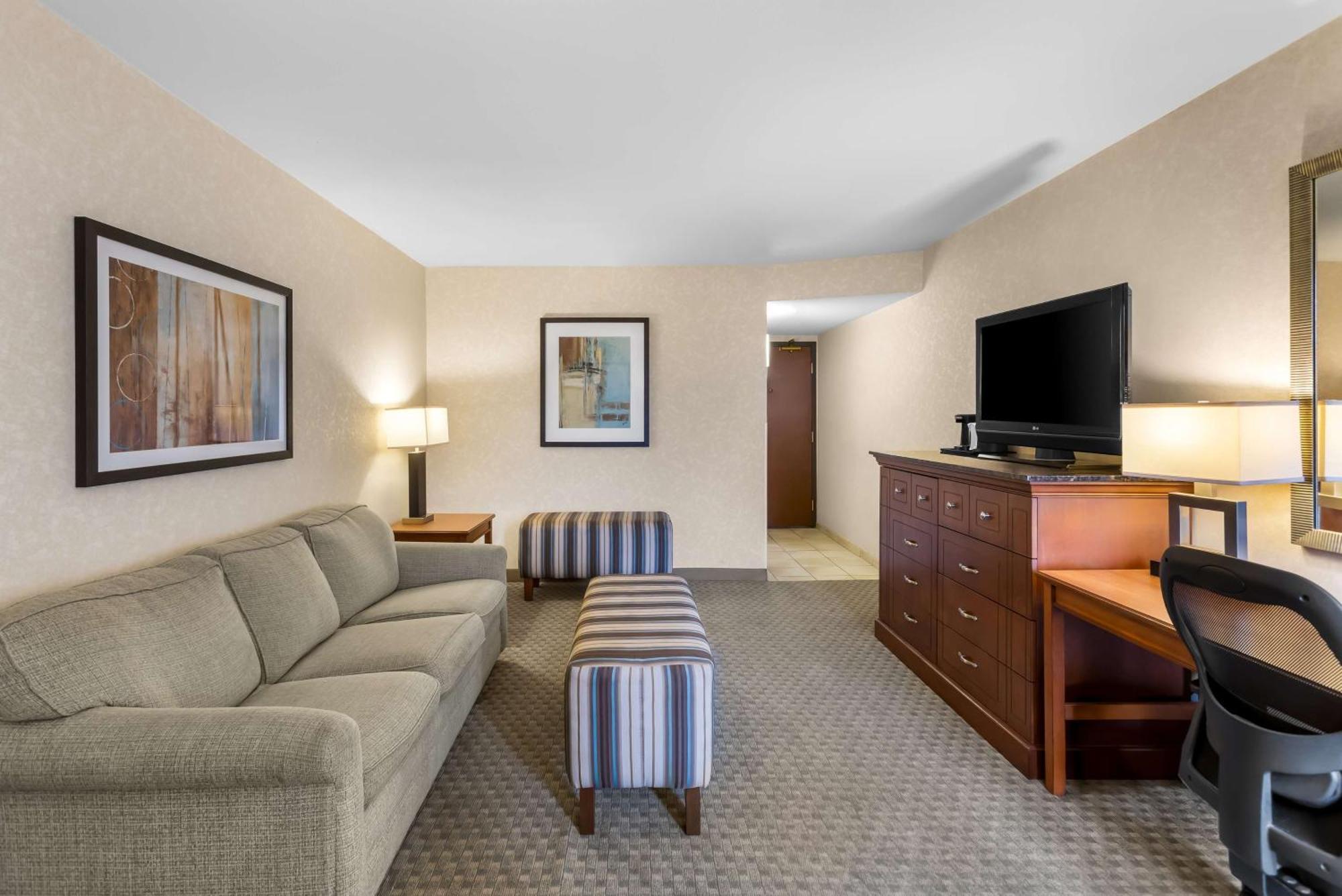 Hotel Sonesta Essential Houston Hobby Airport Exterior foto